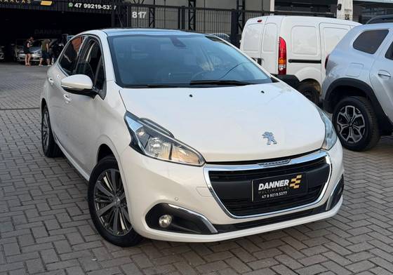 PEUGEOT 208 1.6 GRIFFE 16V FLEX 4P AUTOMÁTICO PEUGEOT 208 1.6 GRIFFE 16V FLEX 4P AUTOMÁTICO